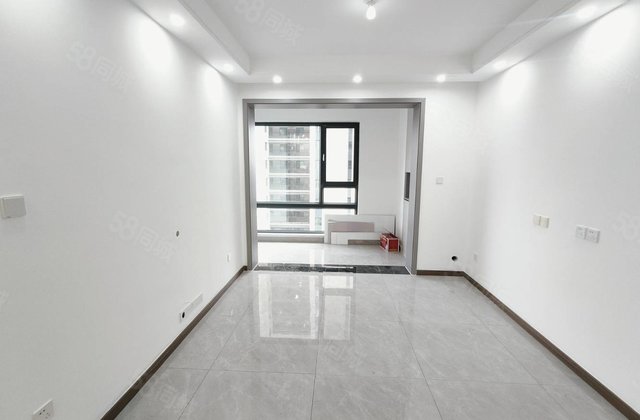 新房未住！精装婚房！水城印象中层三室带车位储！理想城城市领秀