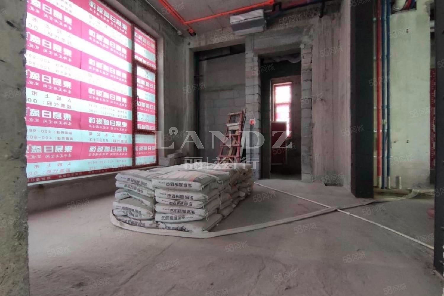 九章別墅5室11廳7衛(wèi)959.92㎡東4950萬