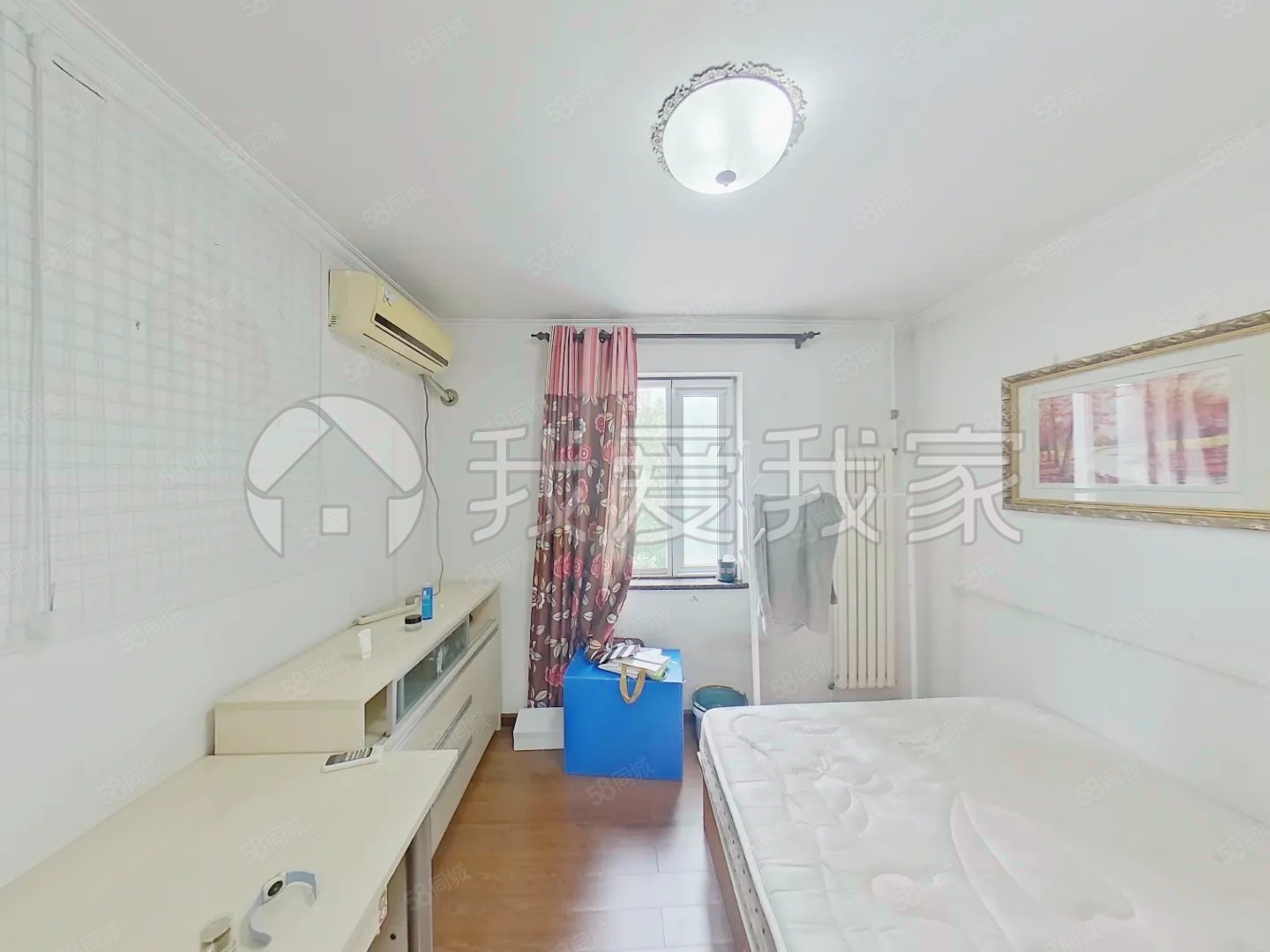 東方東路小區(qū)2室1廳1衛(wèi)59.33㎡南255萬(wàn)