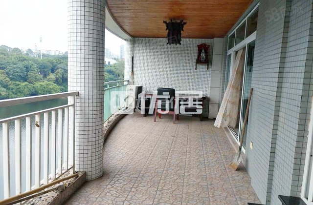 丽源岛4室2厅179㎡150万二手房图片