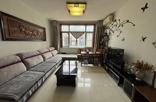 急售！英才小区 孝心一楼，带车位储，东边户，随时看房