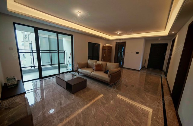 蓝光贵安置投长岛国际3室2厅101.36㎡61万二手房图片