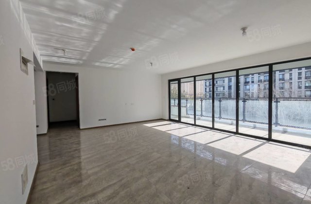 洋房！城市芳华 宽厅 双阳台 新房一天末住 宽敞明亮 采光好