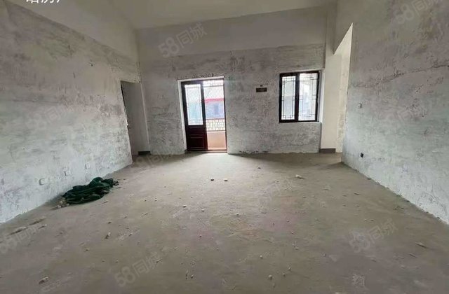 有电梯 南北通透 超低密度 满五   正规商品房 小区新