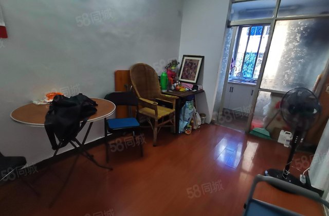 郎官社区(西区)2室1厅56.2㎡75万二手房图片