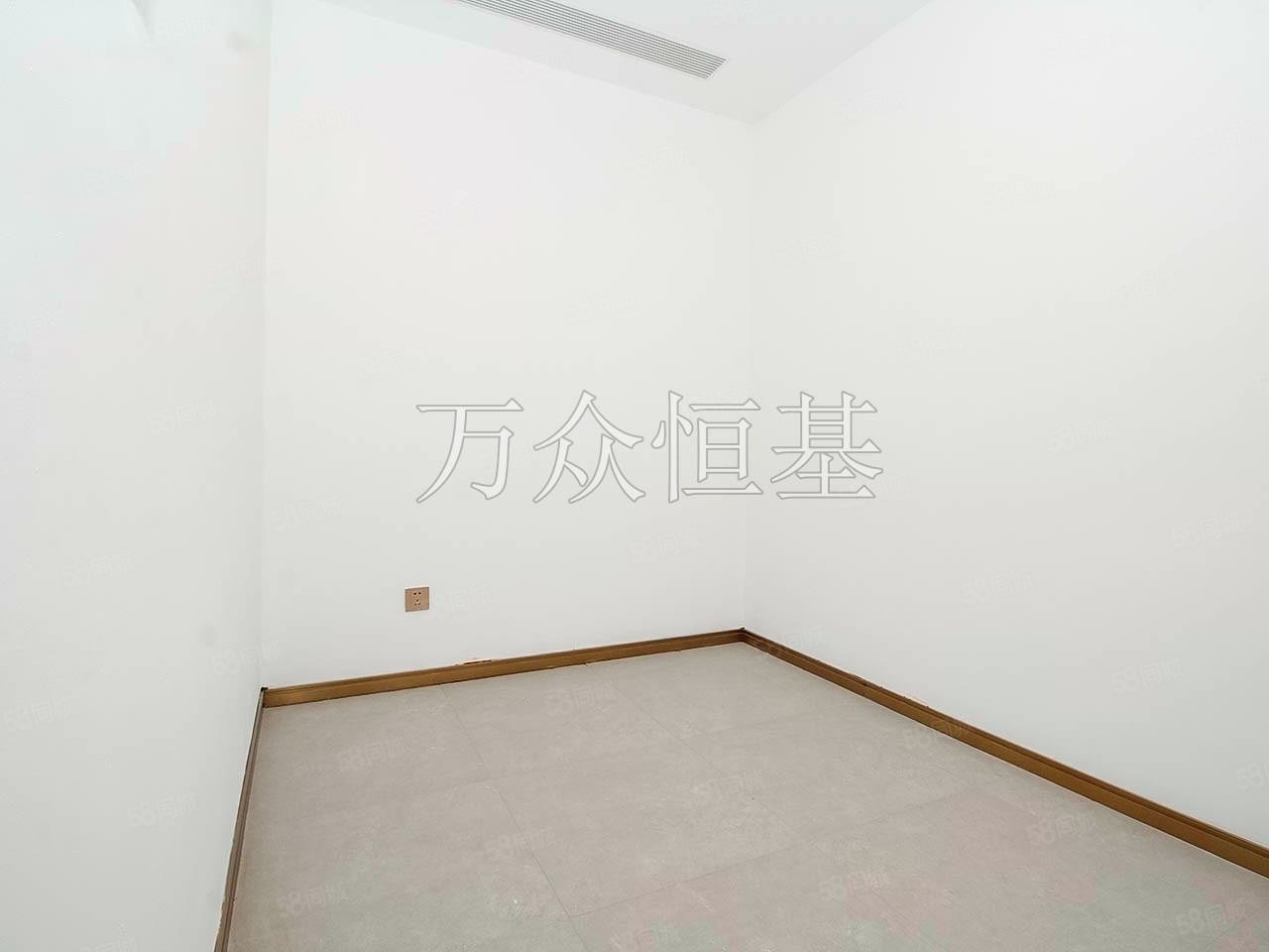 國瑞熙墅二區(qū)5室2廳3衛(wèi)418.21㎡南北1550萬