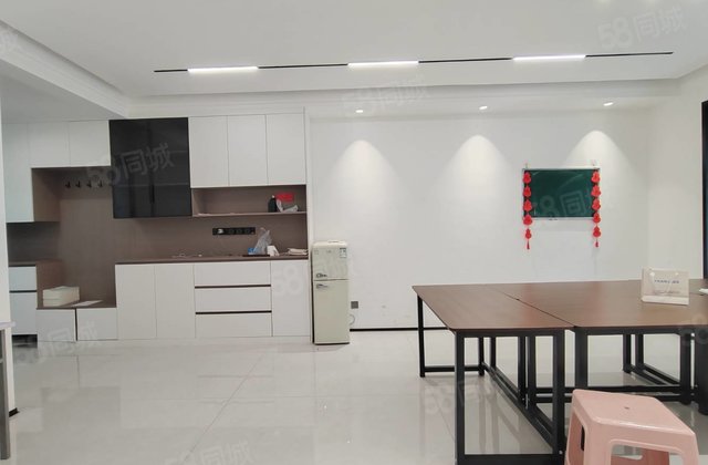 业主委托 清风和庐 精装两室 送储 免大税 奥森花园城市玖玺