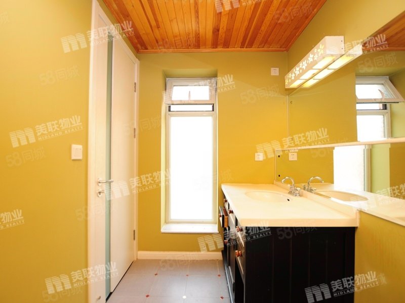 歐陸苑4室2廳3衛(wèi)200.14㎡南北1499萬(wàn)