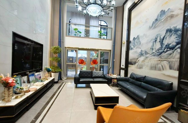 昆华苑浅山逸城5室2厅265㎡176万二手房图片