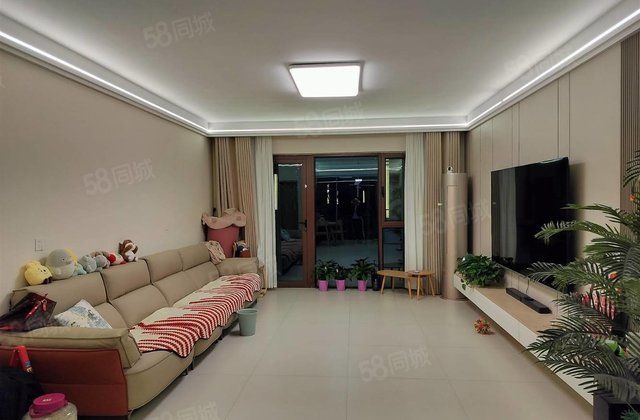 汇嘉壹方城4室4厅150㎡110万二手房图片