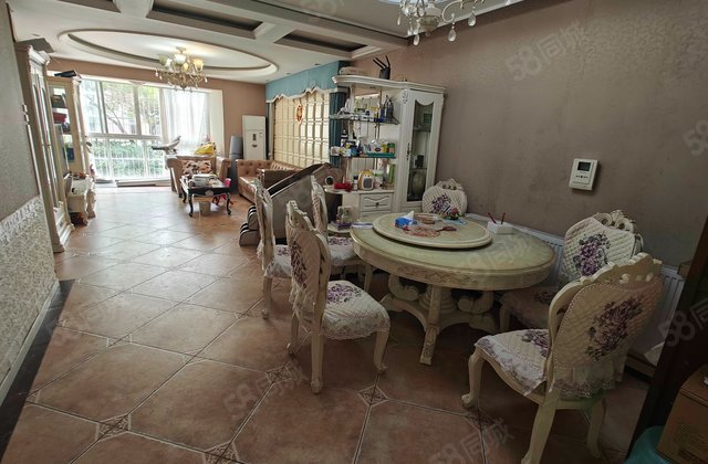 华栋云庭4室2厅166.86㎡239万二手房图片