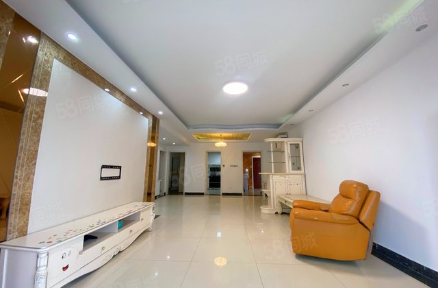 西城公馆3室2厅129.52㎡189万二手房图片