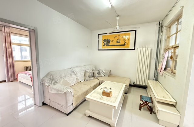 文轩中学 外国语 正规三室 公安局家属院停车方便 南北通透