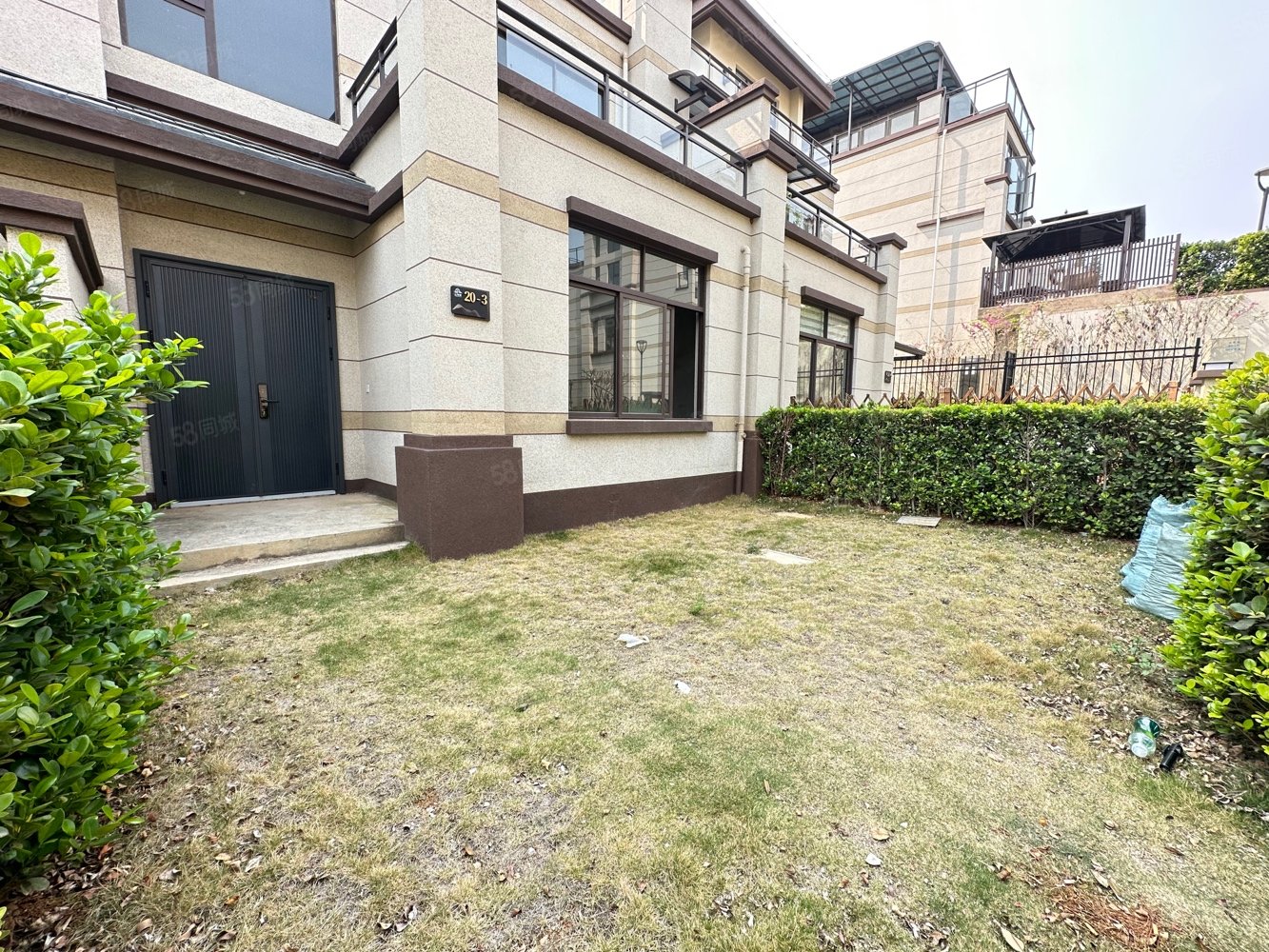 山海居品质现房别墅带前后花园100多南北通透一手程序