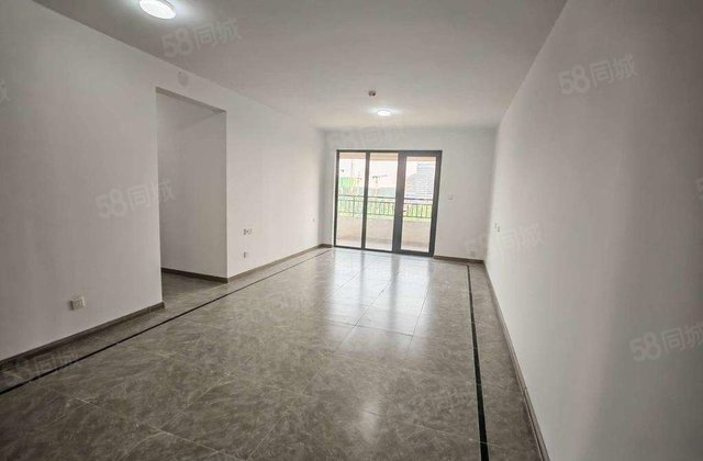 湖语上院，水月兰亭，新一中，图书馆附近，送车位储藏室