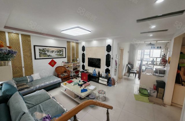 阿尔卡迪亚，单价七千，送车位储藏室，随时看房