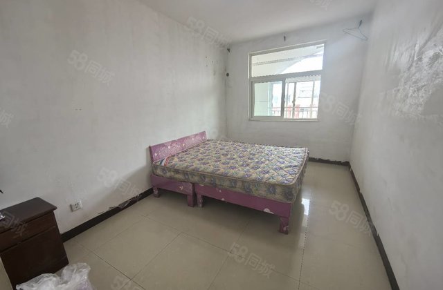 年轻人刚需必看！三室朝阳~双阳台 送大露台 水晶城 光明七中