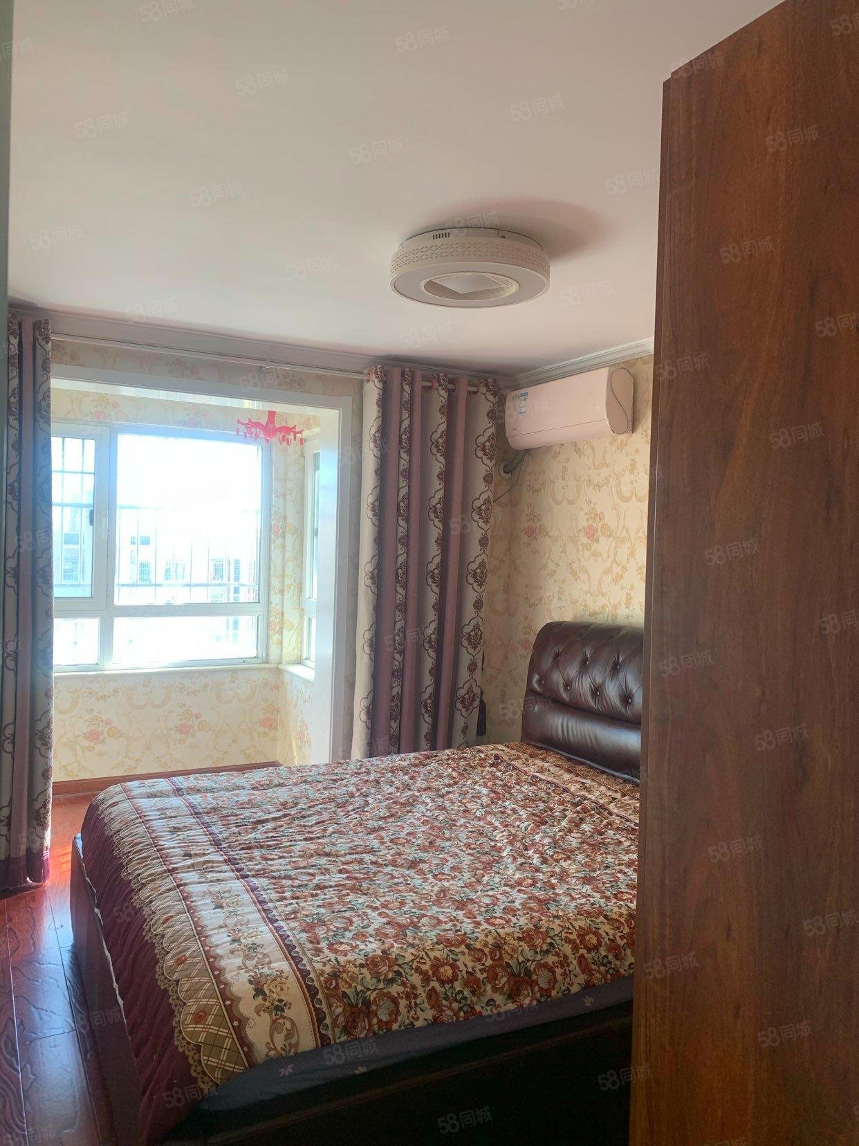 佟馨家園A區(qū)2室1廳1衛(wèi)87.35㎡南260萬