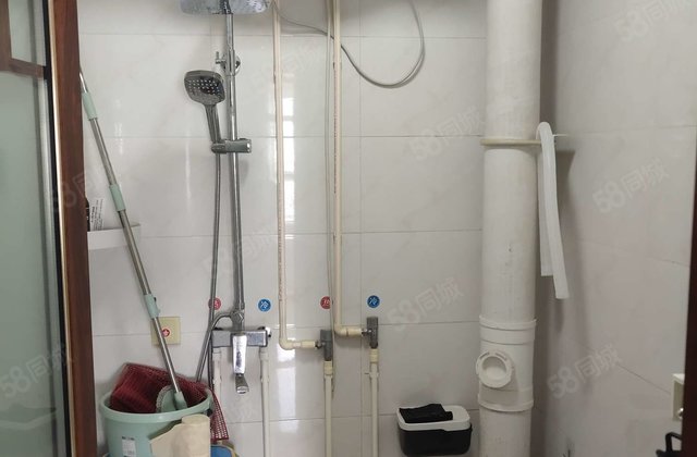 金柱绿城 3房 周边配套完善