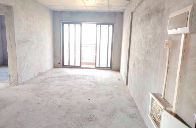 佛山恒大御澜庭3室1厅96.8㎡45万二手房图片