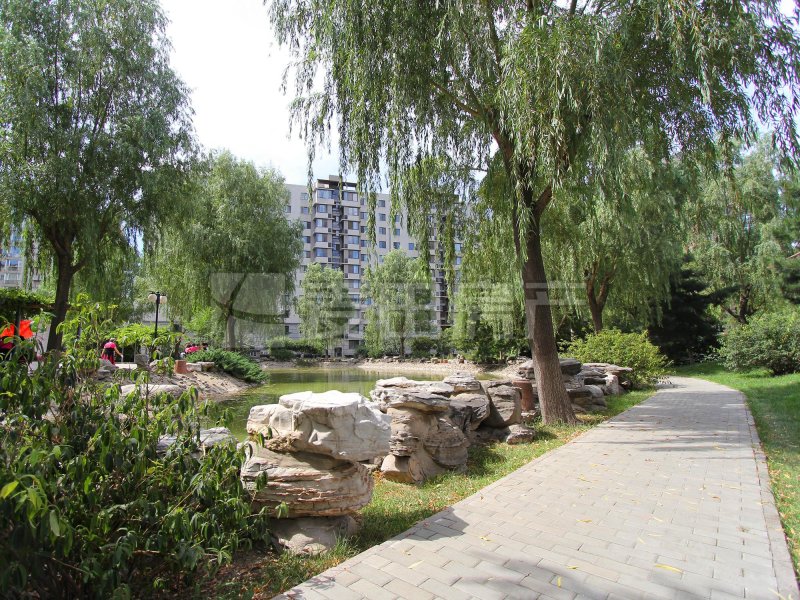 魯藝上河村(三區(qū))4室2廳4衛(wèi)263㎡南北3380萬(wàn)