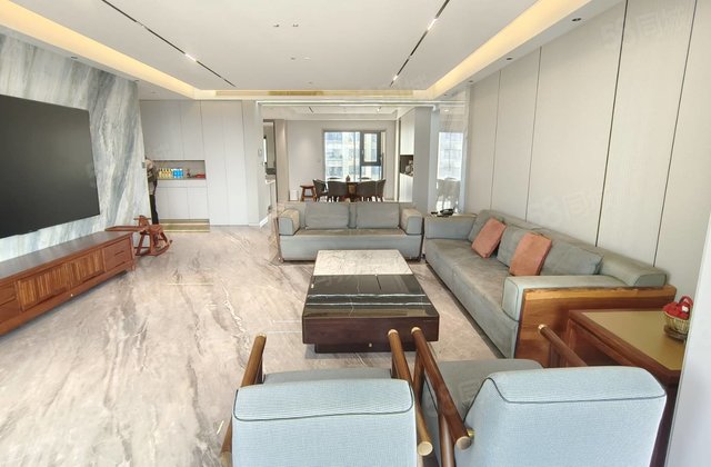 翡丽湾大平层 观景房 豪华装修 送双车位 一梯一户