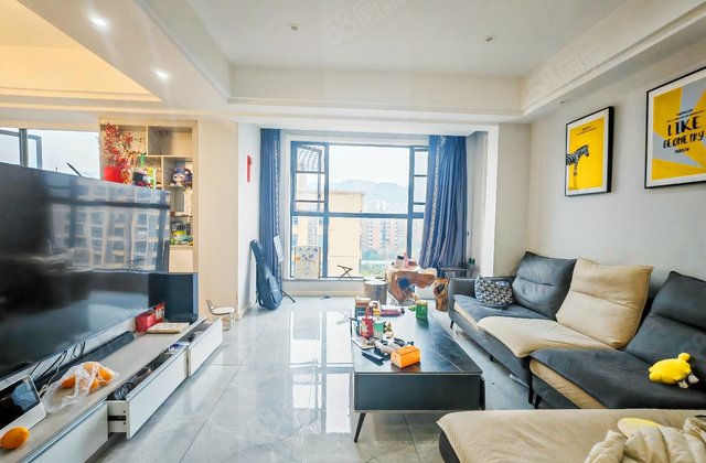 芸峰兰亭(一期)4室2厅129.58㎡120万二手房图片