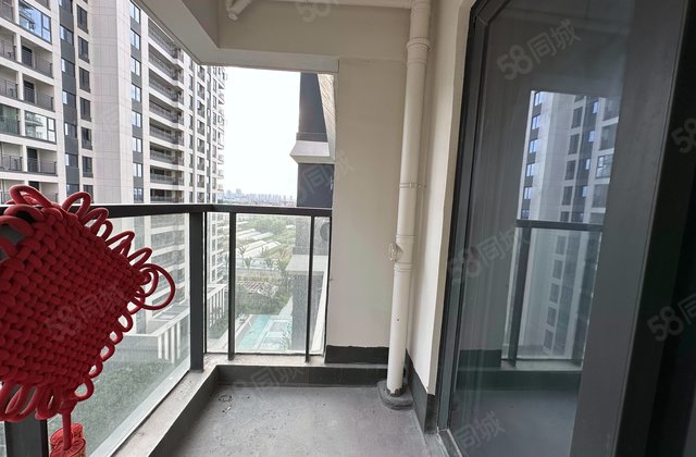 宝龙雅戈尔江汇城(1-21幢)3室2厅98㎡245万二手房图片