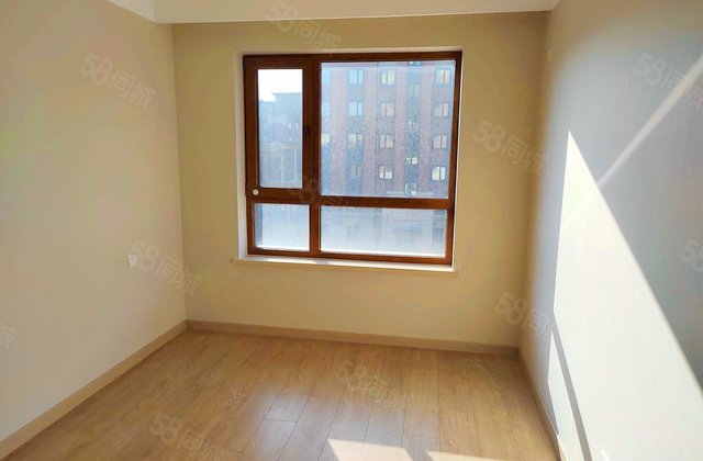 国信南山玲珑府3室2厅111.69㎡85万二手房图片