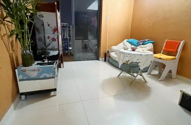 金泓财富公馆2室2厅35.22㎡38万二手房图片