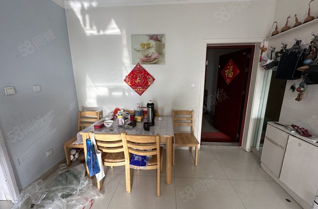 金柱大学城A区3室两厅一卫，南北，