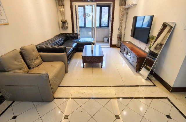 中海凯旋门3室2厅115.23㎡186.4万二手房图片