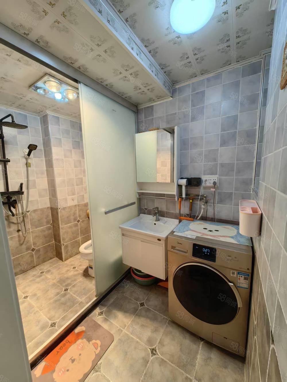 青湖铭城2室2厅1卫84㎡南北32万