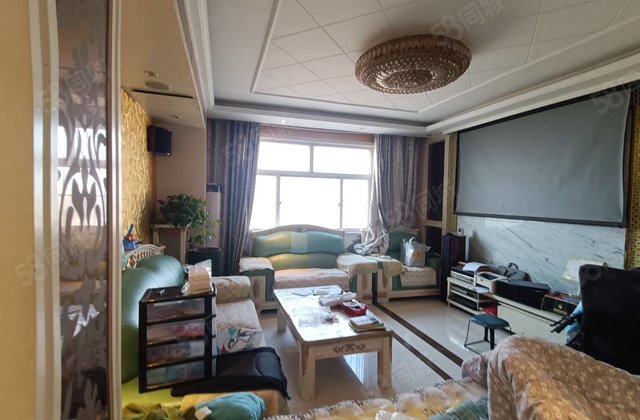 阳光  月亮湾鸿顺花园三里铺风景小区 南北通透  双卫格局