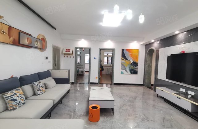 湖边房 一楼 电厂 乐园 免大税带储 户型方正 随时看房