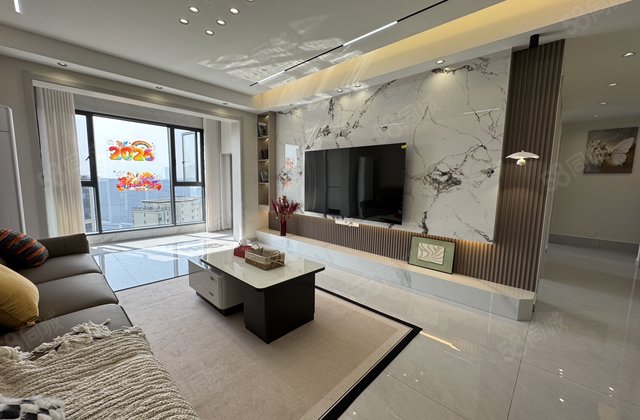 翼天中梁首府壹号4室2厅128㎡83万二手房图片