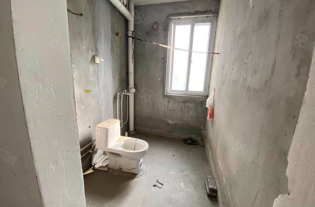 凤凰名城(一期)3室2厅123.99㎡66.8万二手房图片