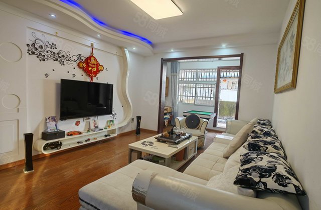 睡虎花园3室2厅125㎡38万二手房图片