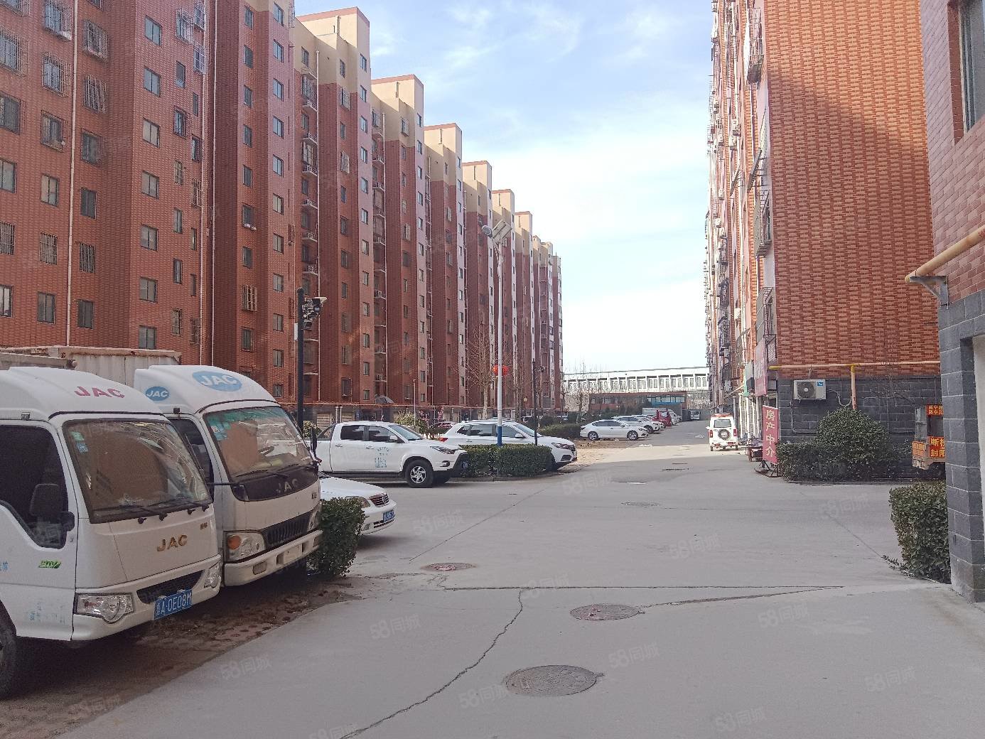 【10图】国泰鑫城136平大三室好楼层精装未住,国泰鑫城-济南58同城