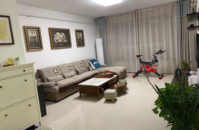 聊职学院家属院3室2厅2卫