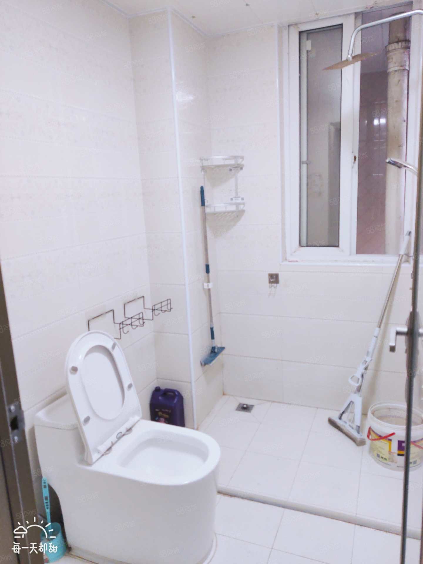 鸿业未来城3室1厅1卫98.83㎡北60万