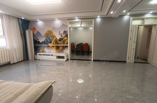 急售湖边世博园 军干所 观澜一品   实验