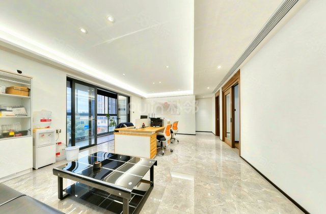 万科魅力之城4室2厅127.65㎡119万二手房图片