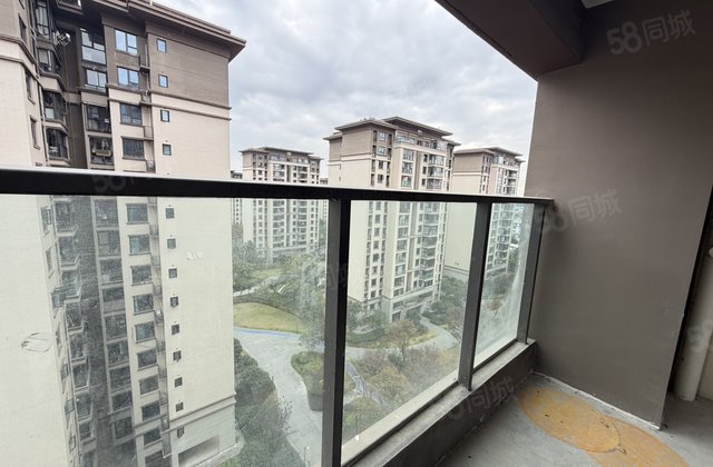 桂林融创万达文化旅游城3室2厅89㎡75万二手房图片