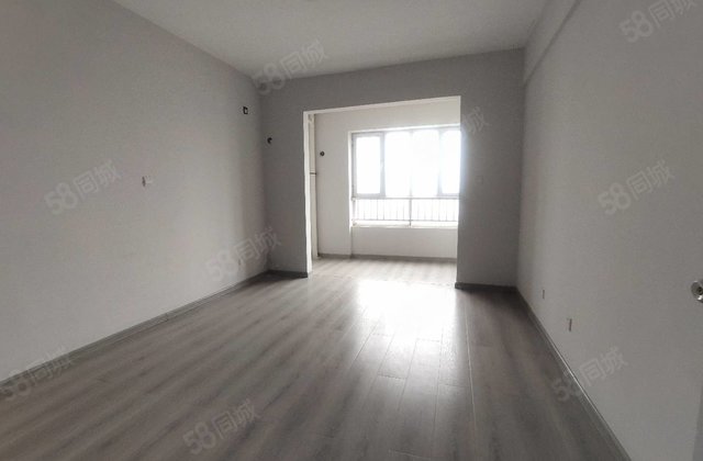 文轩 羡林苑 泉润书香 外国语 一中 红旗 送储藏室 送车位