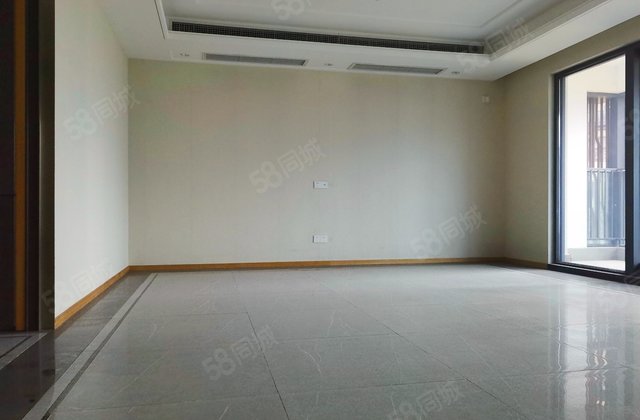 金辉御江府4室2厅194.93㎡311万二手房图片