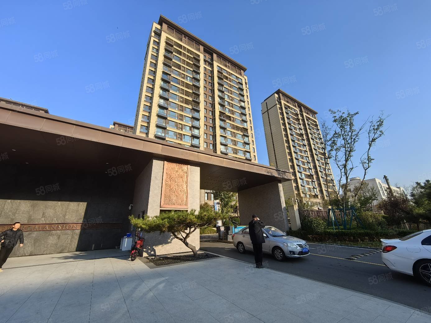 高区一小一中龙湖天璞精装三室17楼东边户南向落地大窗