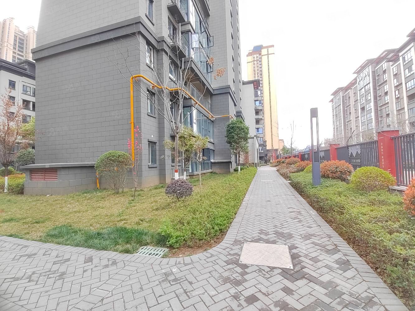 城西电梯洋房,一梯一户,南北通透,配套齐全,金泰滨江花城-汉中58同城