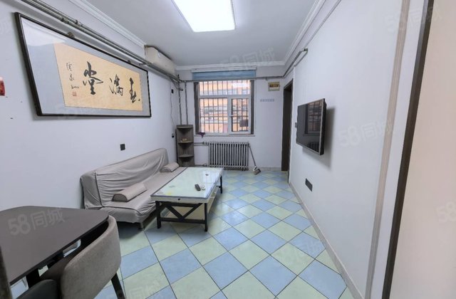 东昌中学本部孝心一楼南北通透全明户型