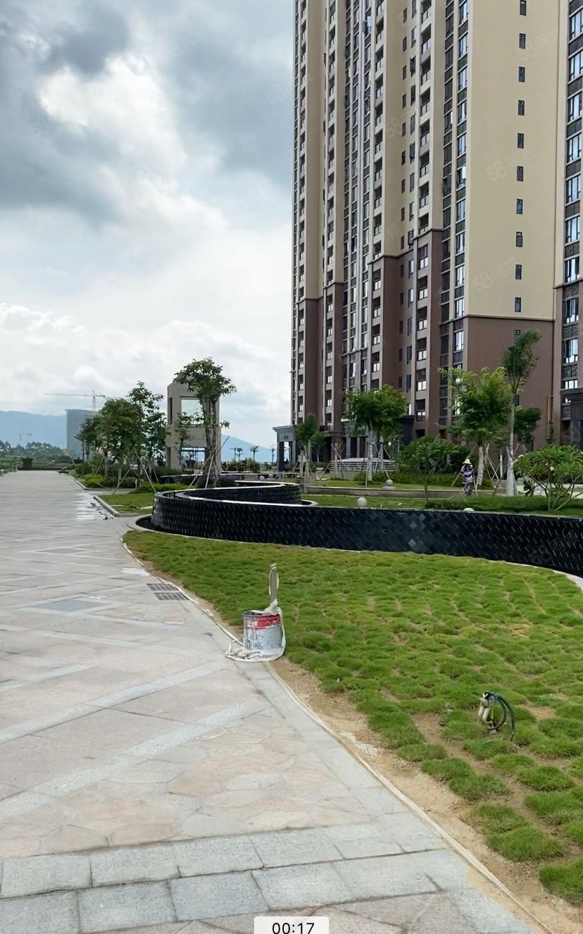 盛发山庄2室2厅1卫95㎡南72万